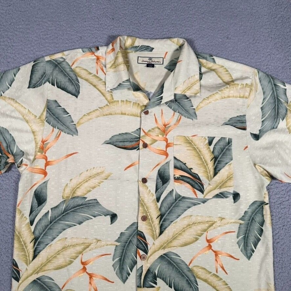 Tommy Bahama Shirt Mens Large Yellow Floral Hawaiian 100% Silk Pocket Beach Logo - Picture 2 of 9